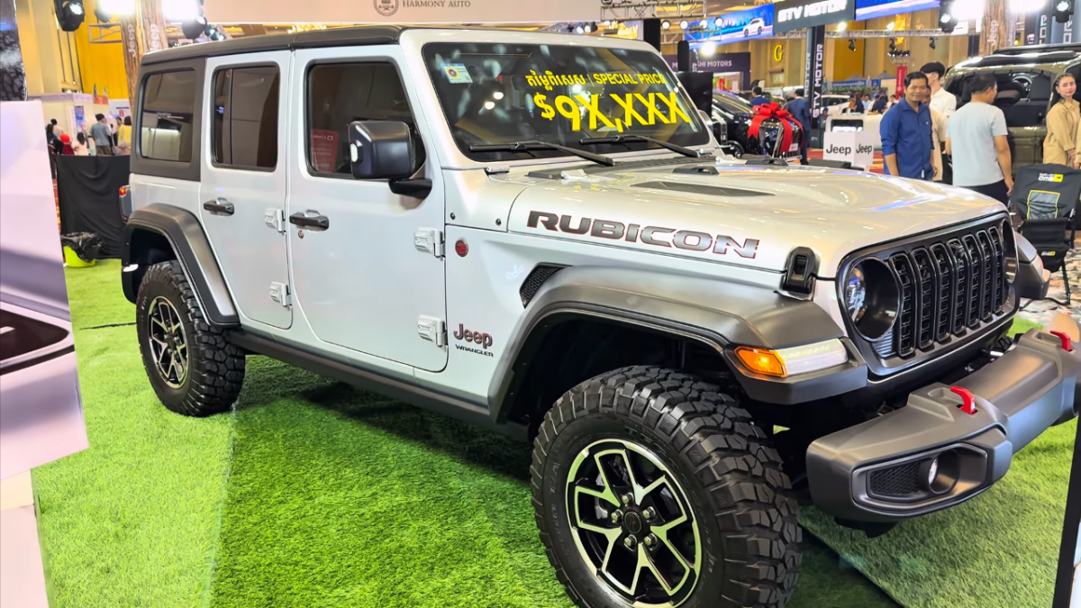 Jeep Wrangler Recon 2025